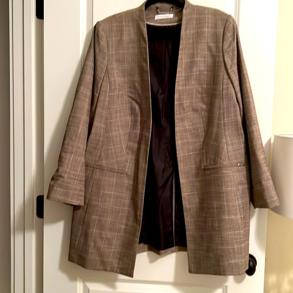 Calvin Klein collarless long plaid coat brown and tan size 16W